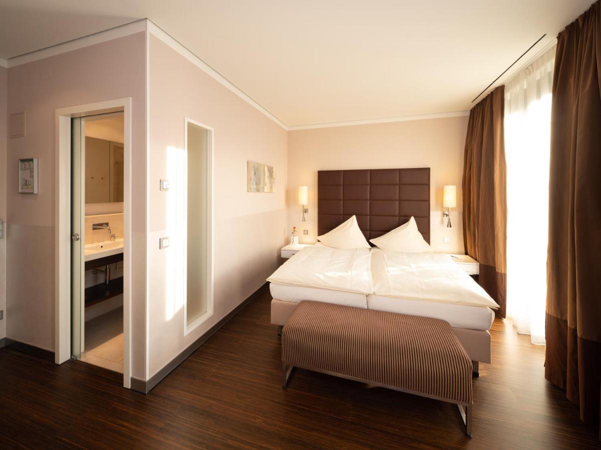 Hotel Eberhards Am Wasser Bietigheim-Bissingen Esterno foto