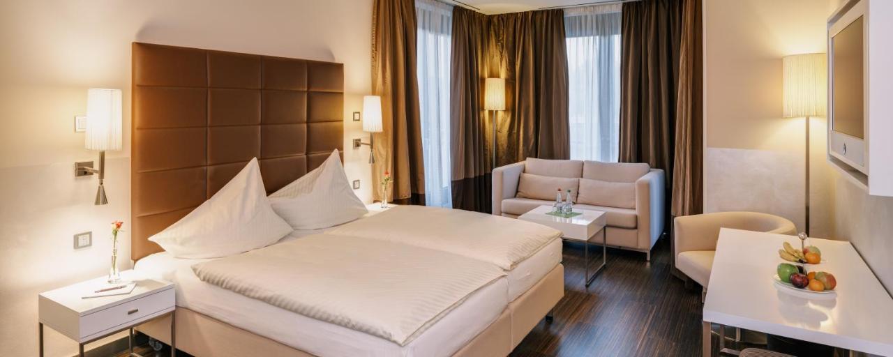 Hotel Eberhards Am Wasser Bietigheim-Bissingen Esterno foto